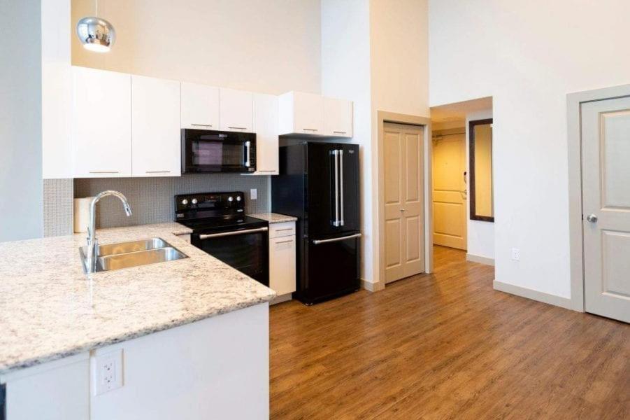 Mayfair Luxe Suites Premium By Corporate Stays Edmonton Exterior photo